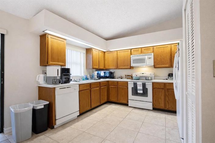 Image No.7-3 Bed Property for sale