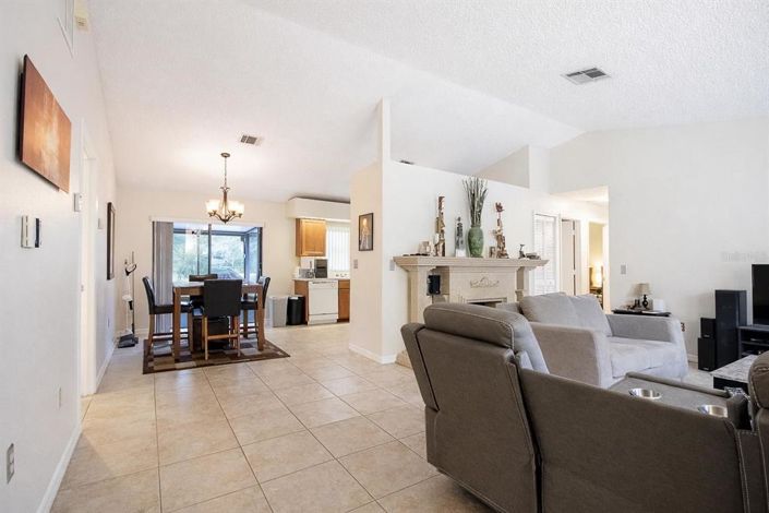 Image No.9-3 Bed Property for sale