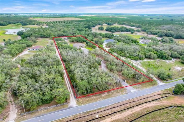 Image No.10-3 Bed Property for sale