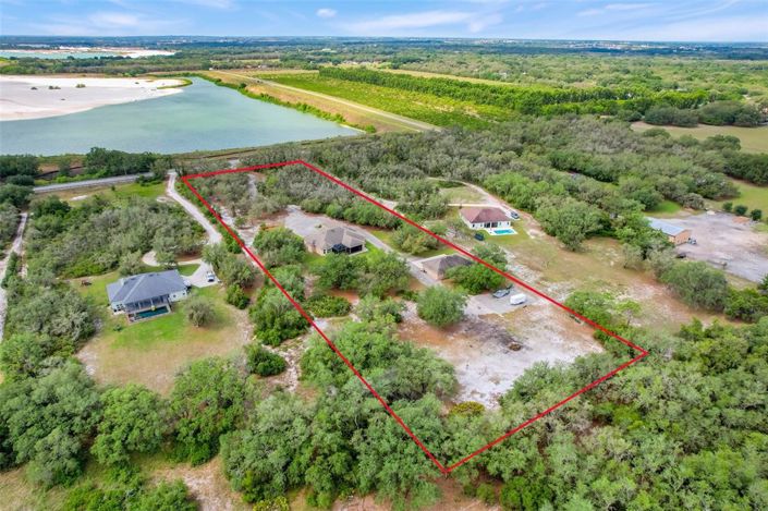 Image No.12-3 Bed House for sale