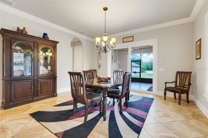 Image No.22-3 Bed House for sale