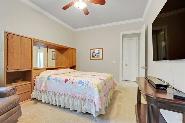 Image No.41-3 Bed Property for sale