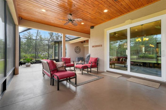 Image No.43-3 Bed Property for sale