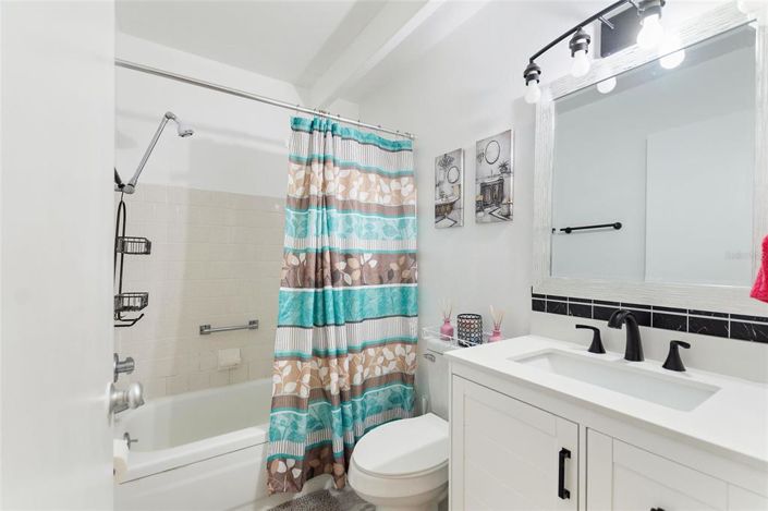 Image No.10-Propriété de 1 chambre à vendre à États-Unis