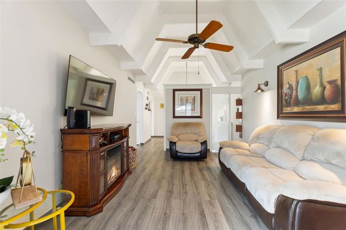 Image No.9-Propriété de 1 chambre à vendre à États-Unis