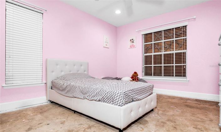 Image No.7-3 Bed House for sale