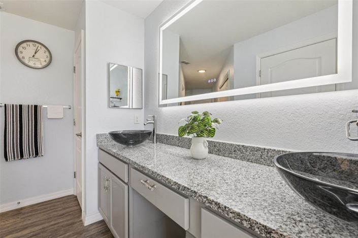 Image No.16-4 Bed House for sale