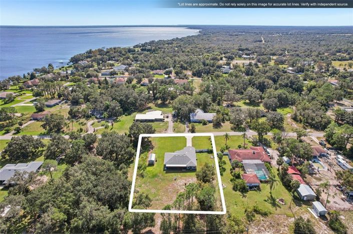 Image No.2-Propriété de 4 chambres à vendre à États-Unis