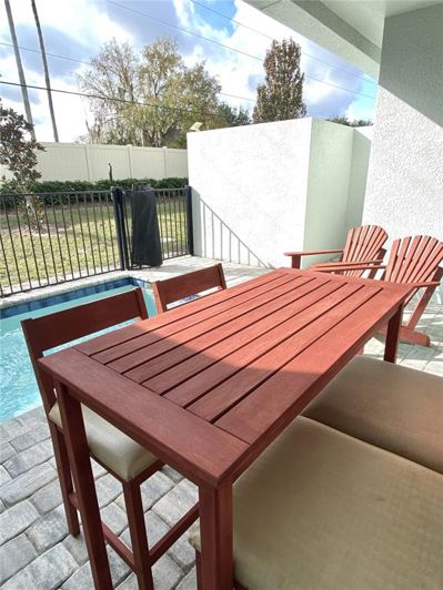 Image No.20-4 Bed Townhouse for sale