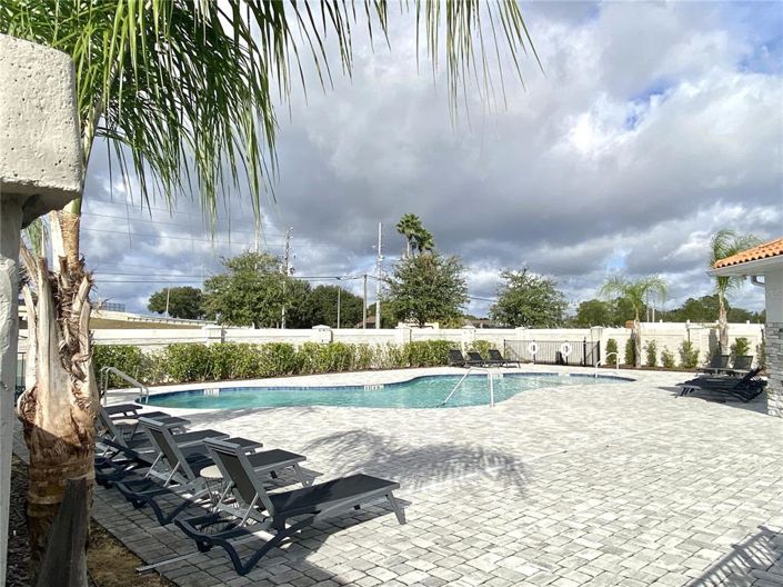 Image No.44-4 Bed Townhouse for sale