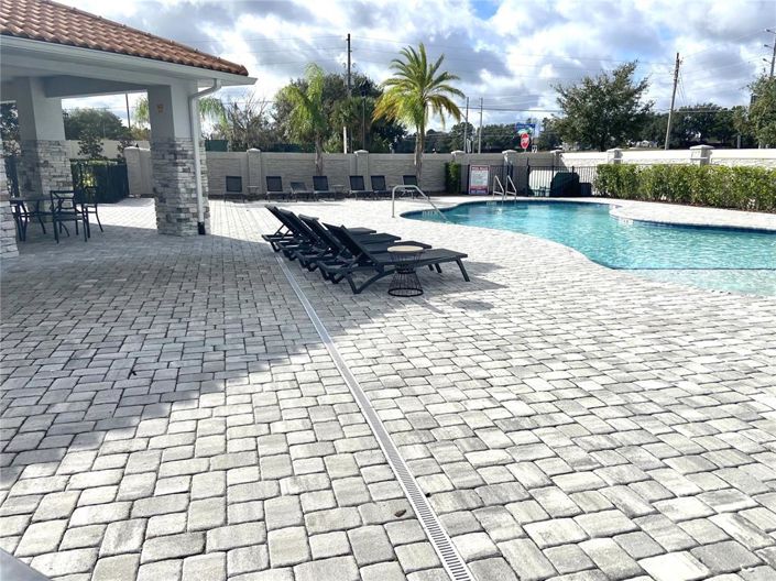 Image No.46-4 Bed Townhouse for sale