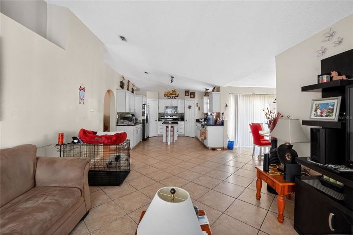 Image No.10-4 Bed Property for sale