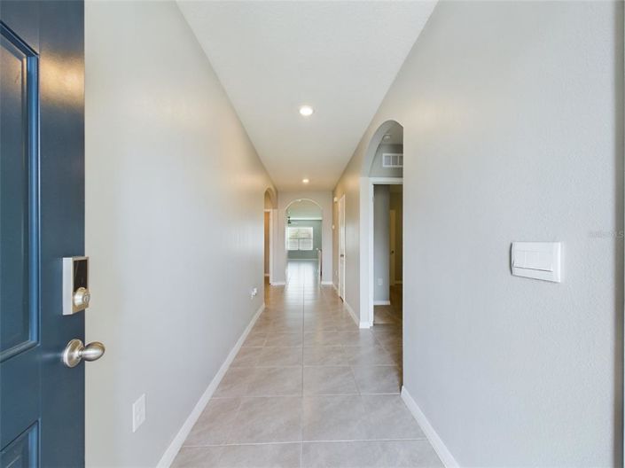 Image No.4-4 Bed Property for sale