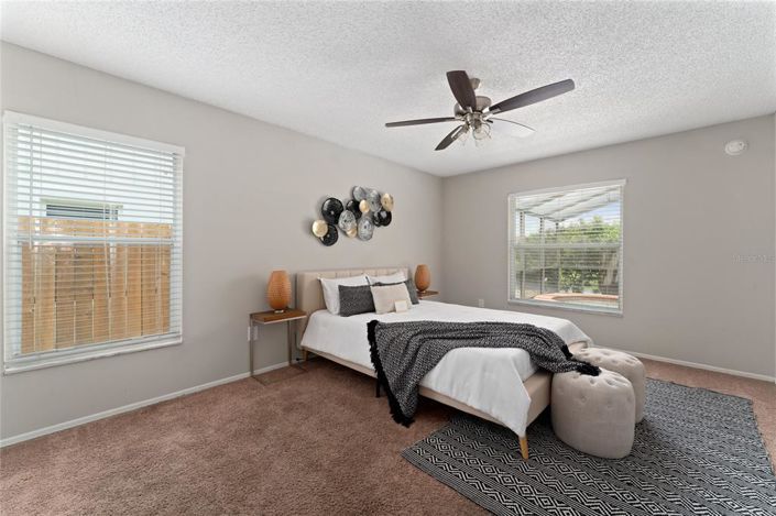 Image No.13-3 Bed Property for sale