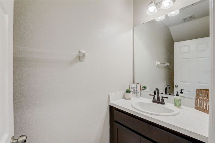 Image No.24-5 Bed House for sale