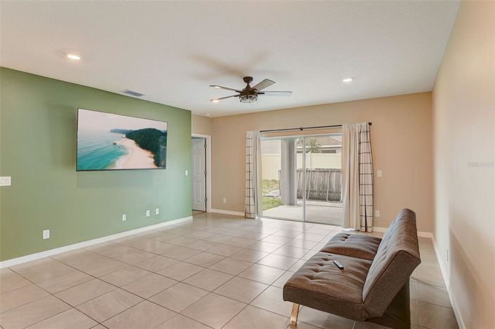 Image No.6-5 Bed House for sale