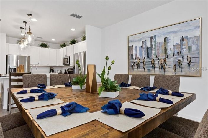 Image No.10-10 Bed Property for sale