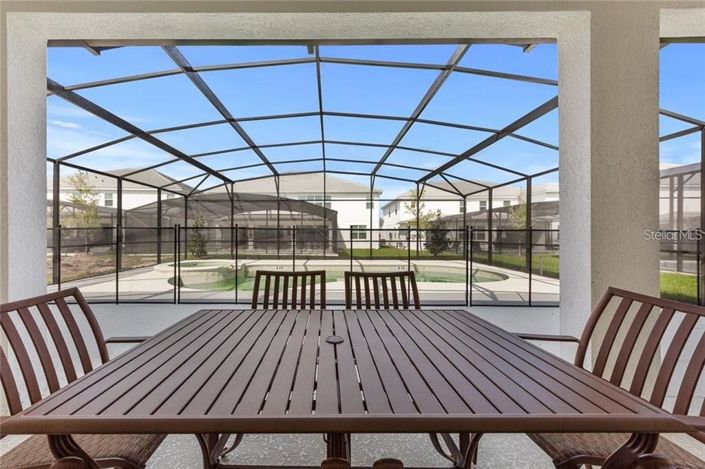 Image No.4-10 Bed Property for sale