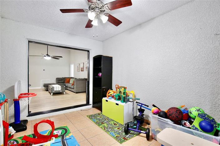 Image No.27-4 Bed Property for sale