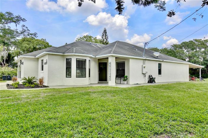 Image No.4-4 Bed Property for sale