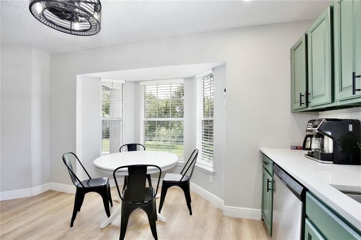 Image No.9-4 Bed Property for sale