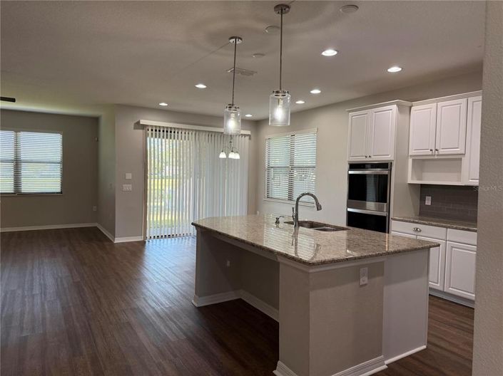 Image No.13-5 Bed Property for sale