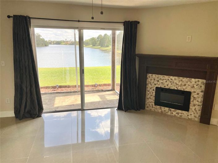 Image No.6-Maison de ville de 2 chambres à vendre à Kissimmee