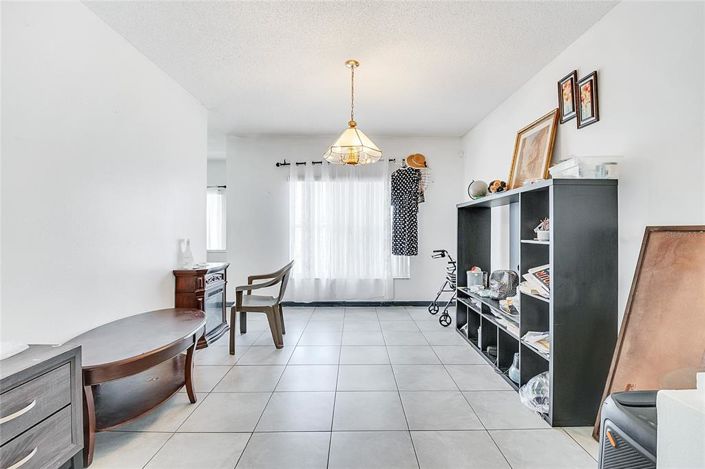 Image No.5-Propriété de 4 chambres à vendre à Kissimmee