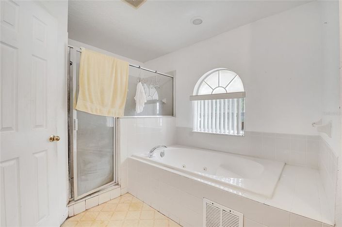 Image No.6-Propriété de 4 chambres à vendre à Kissimmee