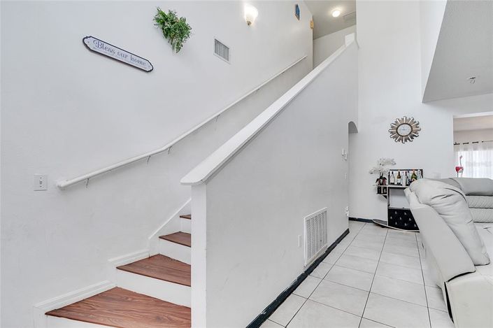 Image No.8-Propriété de 4 chambres à vendre à Kissimmee