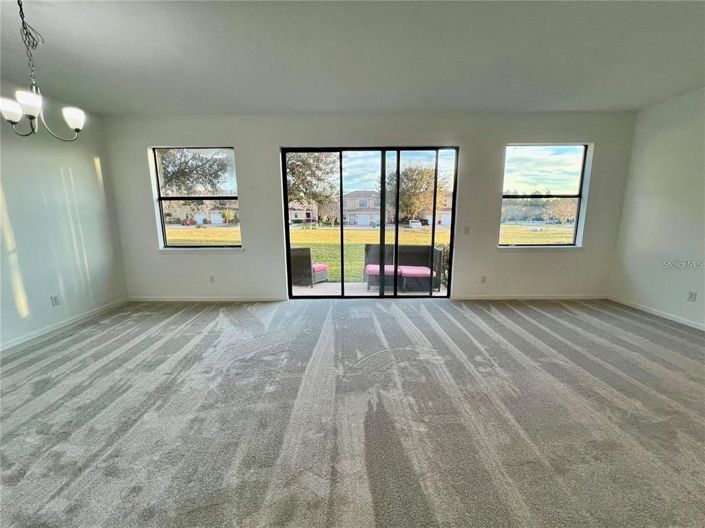 Image No.12-Maison de ville de 4 chambres à vendre à Saint John