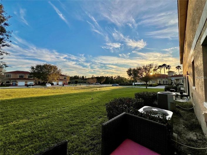 Image No.14-4 Bed Townhouse for sale