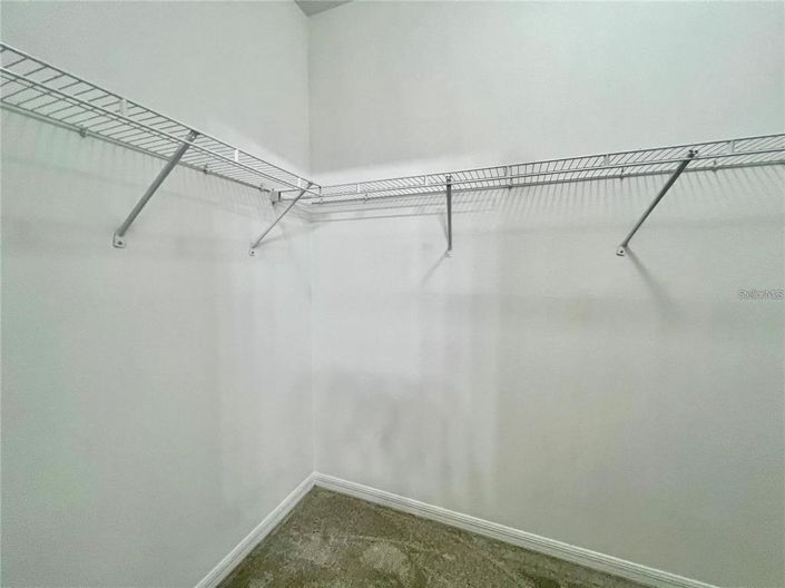 Image No.40-4 Bed Townhouse for sale