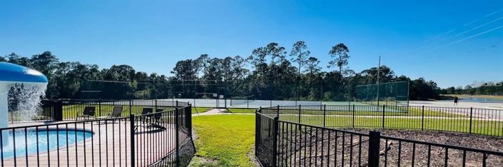 Image No.48-Maison de ville de 4 chambres à vendre à Saint John