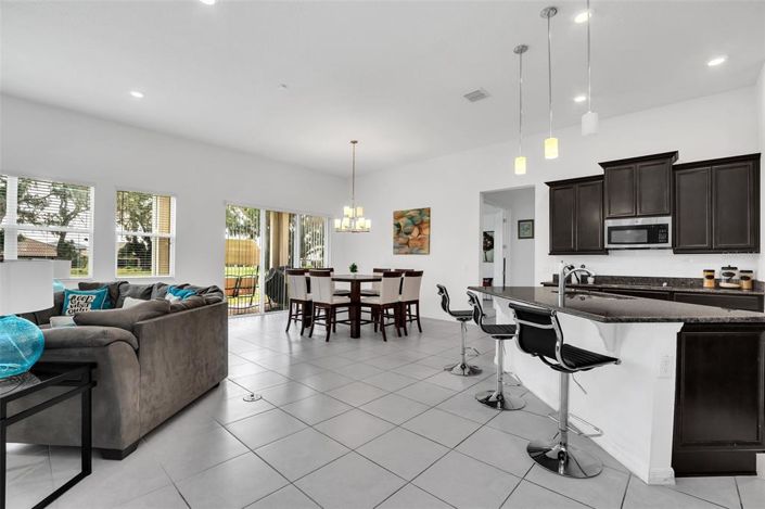 Image No.9-Maison de 4 chambres à vendre à Saint John