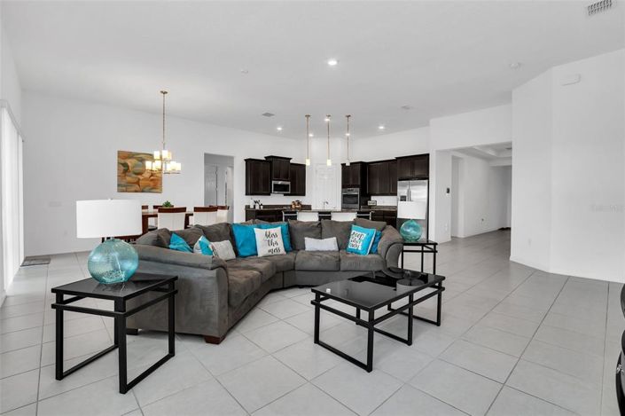 Image No.8-Maison de 4 chambres à vendre à Saint John