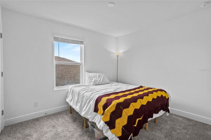 Image No.27-5 Bed Property for sale