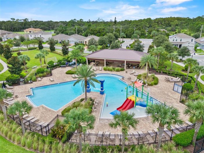 Image No.40-5 Bed Property for sale