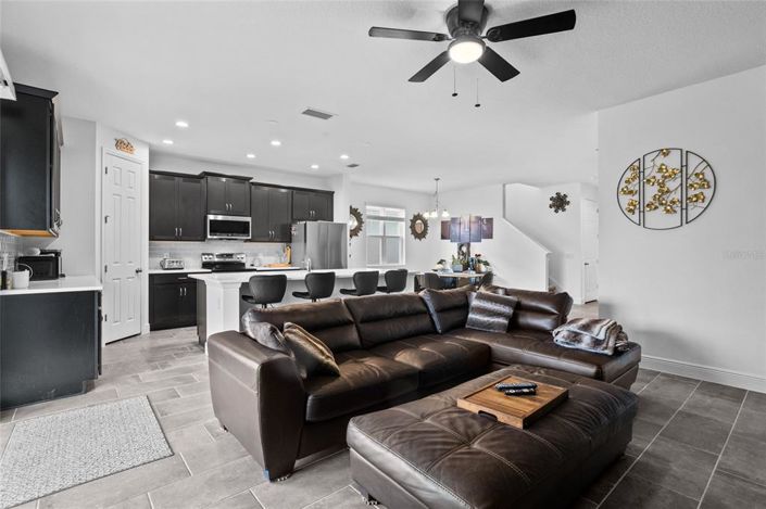 Image No.9-5 Bed Property for sale