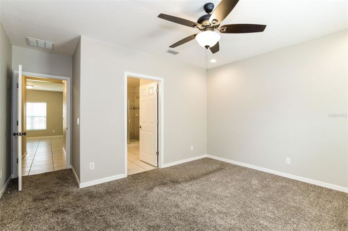 Image No.8-Maison de 4 chambres à vendre à Saint John