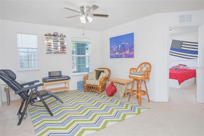 Image No.4-Propriété de 4 chambres à vendre à Kissimmee