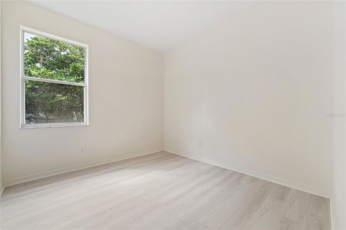 Image No.20-3 Bed House for sale