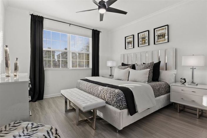 Image No.14-4 Bed Townhouse for sale