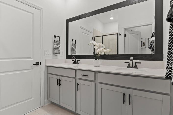 Image No.16-4 Bed Townhouse for sale