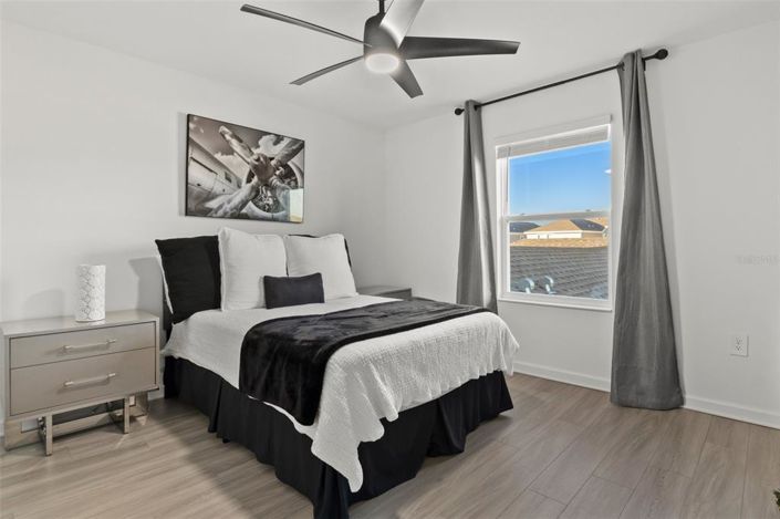 Image No.20-4 Bed Townhouse for sale