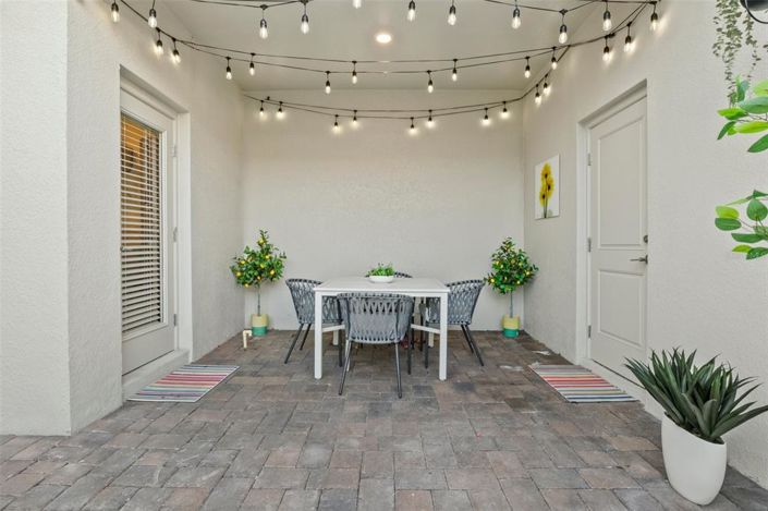 Image No.24-4 Bed Townhouse for sale