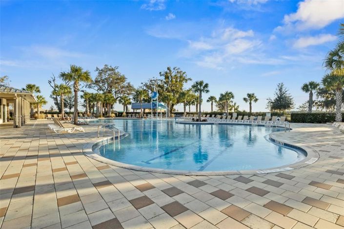 Image No.28-4 Bed Townhouse for sale