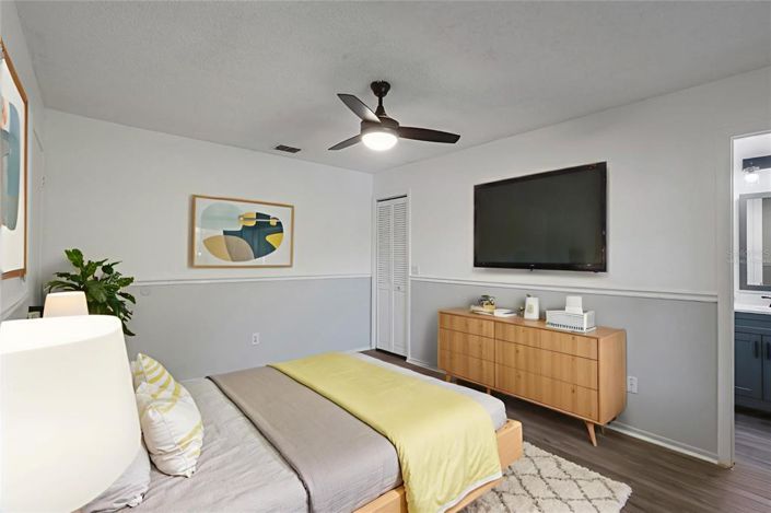 Image No.12-3 Bed Townhouse for sale