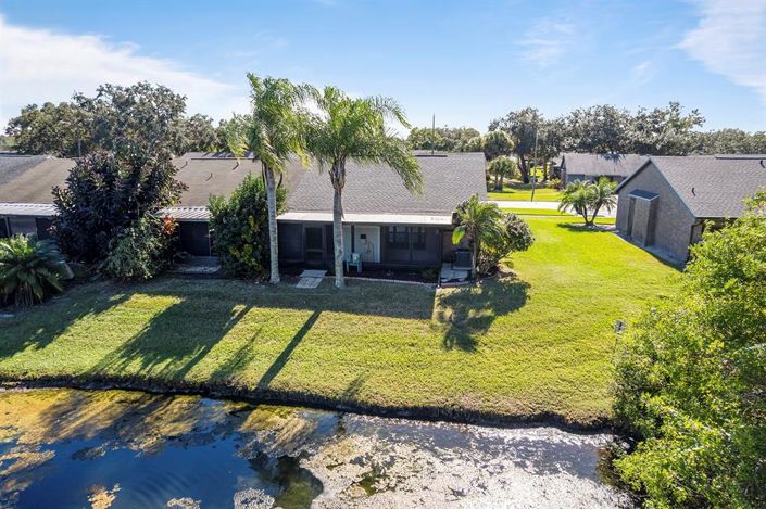 Image No.21-3 Bed Townhouse for sale