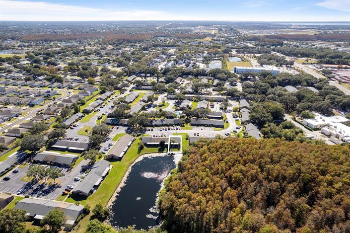 Image No.23-3 Bed Townhouse for sale